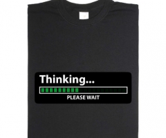 Animiertes Thinking… please wait T-Shirt